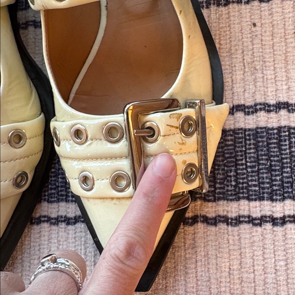 Women's White Egret Slingback Ballet Flat Shoe With Buckles - 35 - Picture 2 of 9